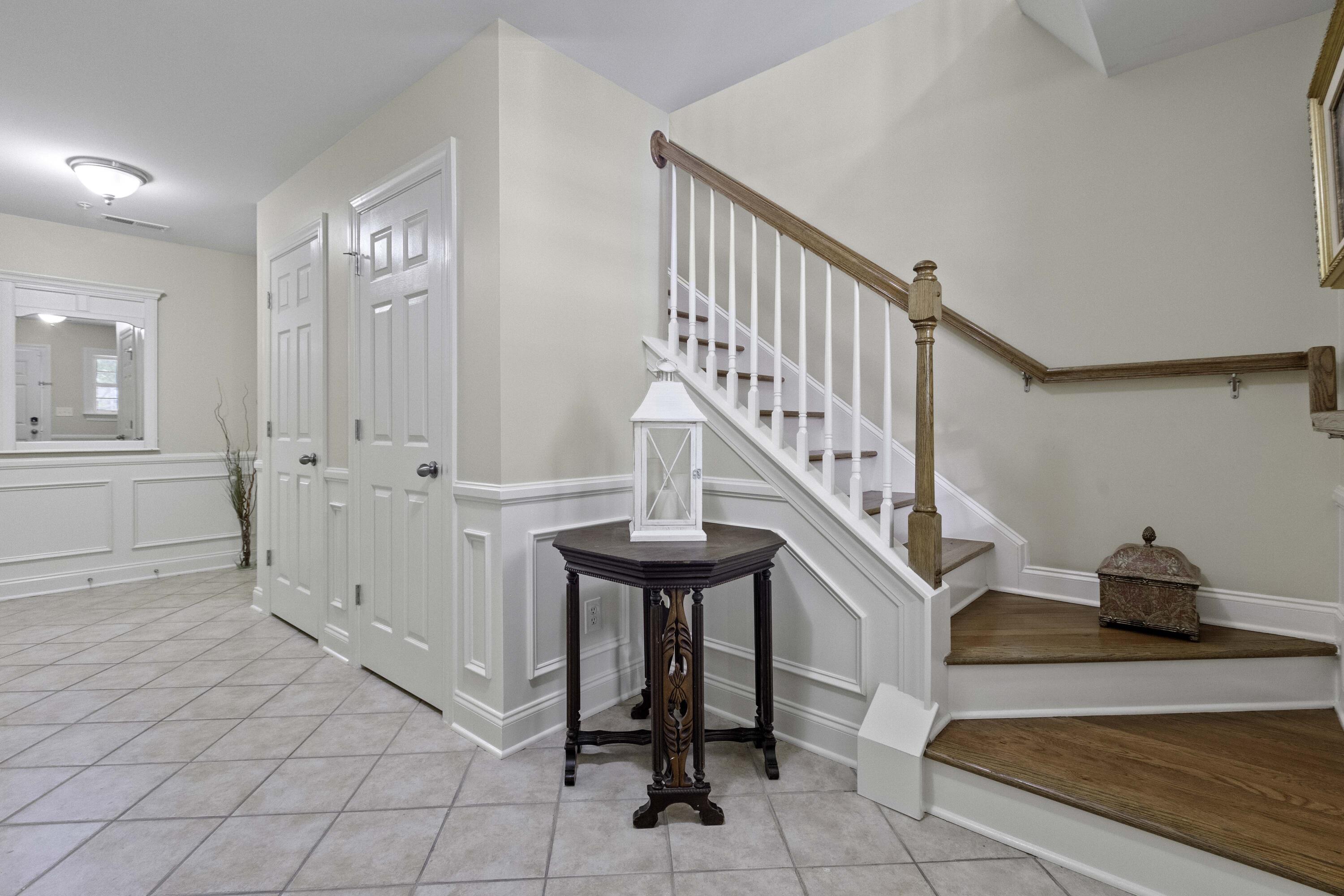 4020 Conant Road Mount Pleasant, SC 29466 - Photo 4 of 49 Foyer