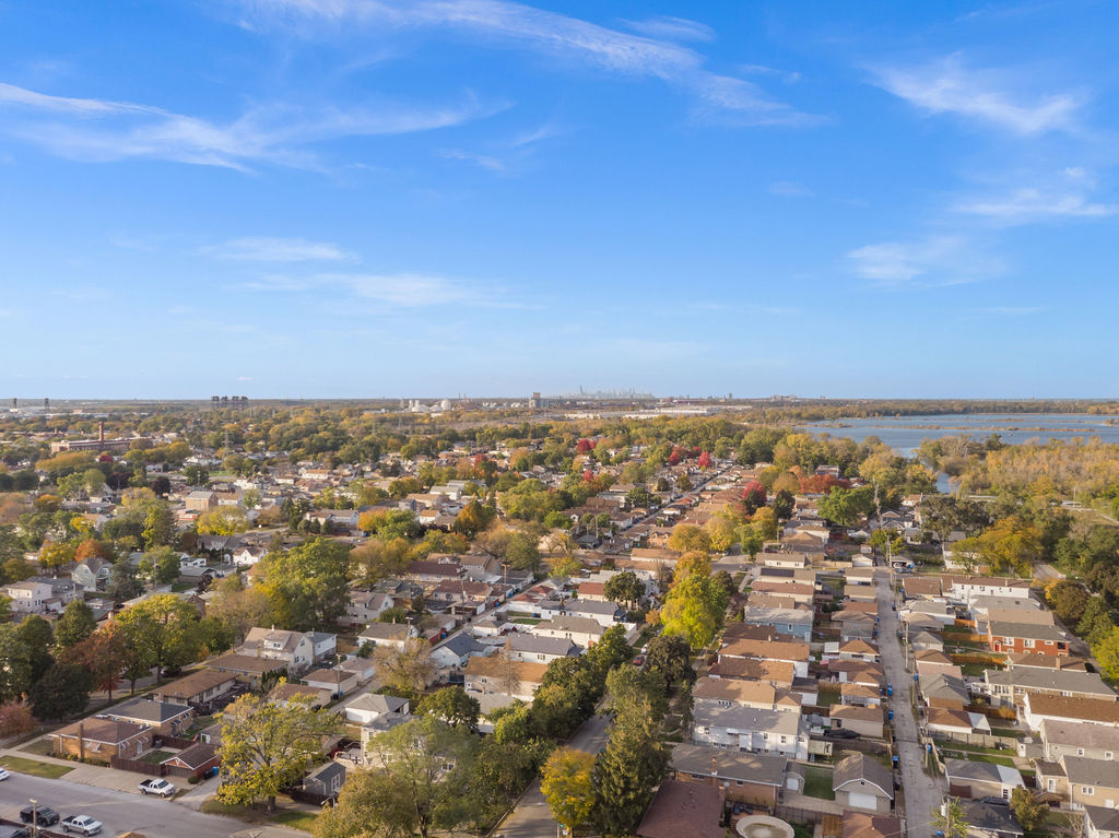 13518 South Ave K Chicago, IL 60633 - Photo 21 of 24 an aerial view of multiple house