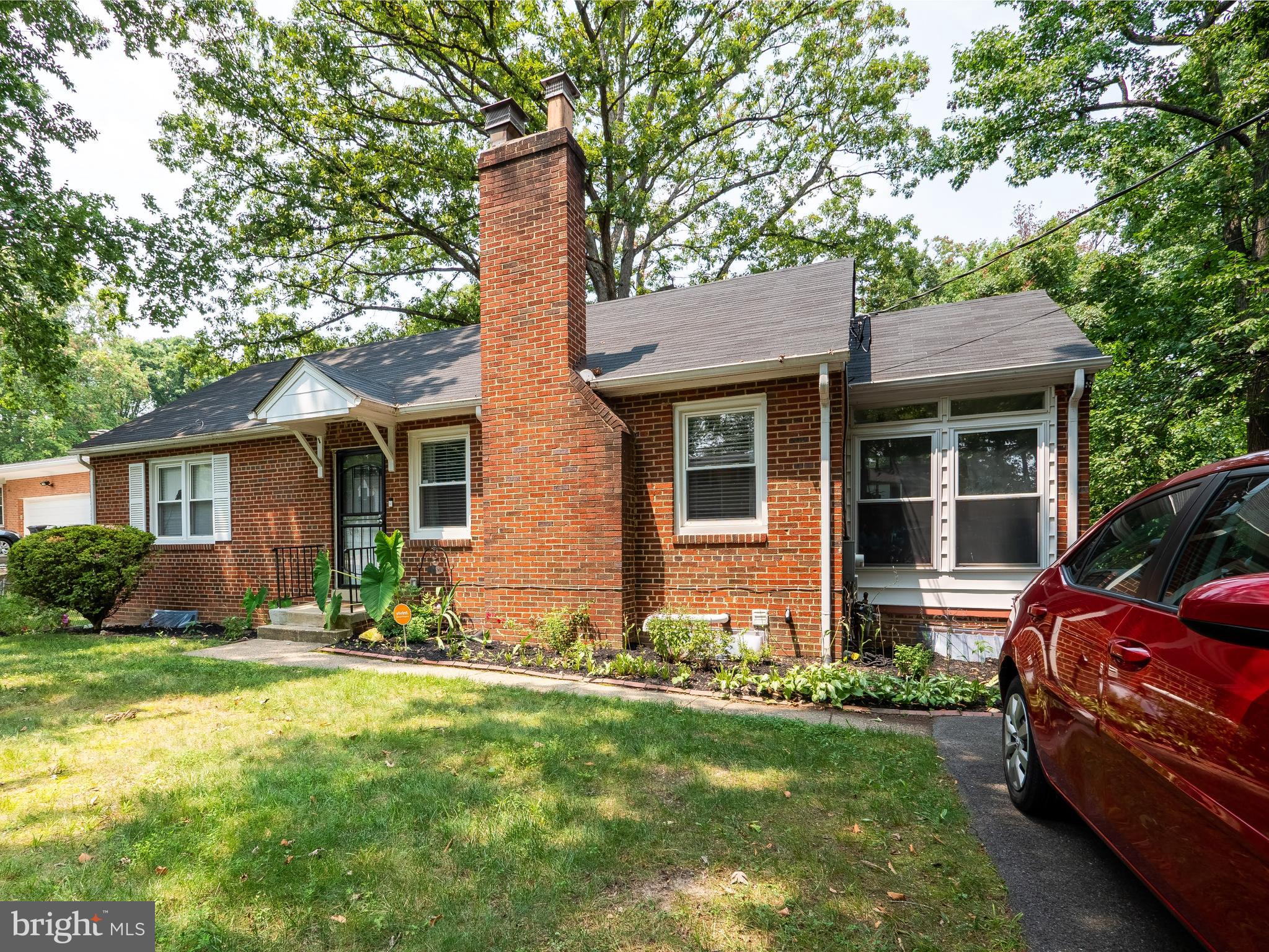 3606 Spring Terrace Temple Hills, MD 20748 - Photo 2 of 35