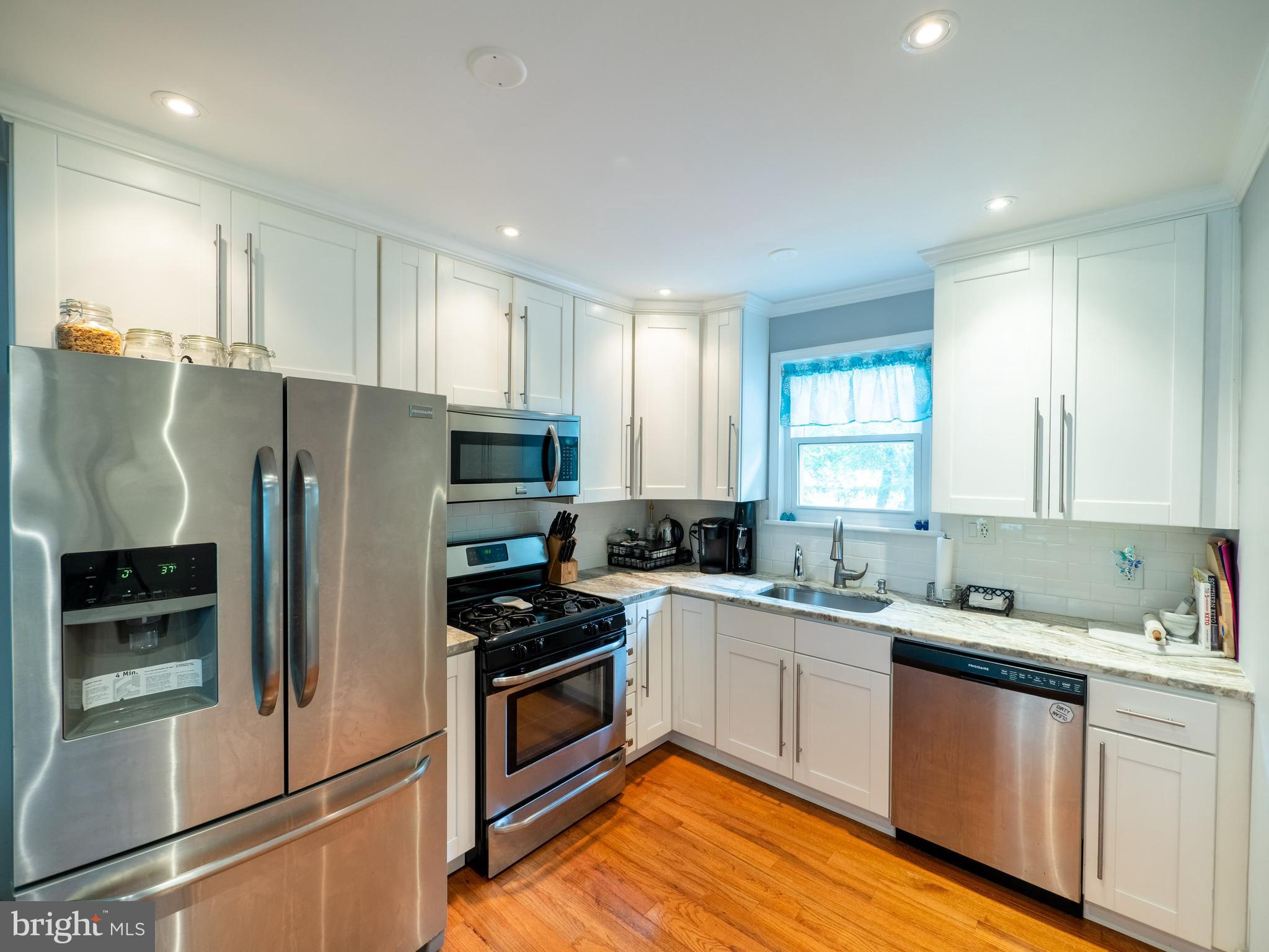 3606 Spring Terrace Temple Hills, MD 20748 - Photo 5 of 35