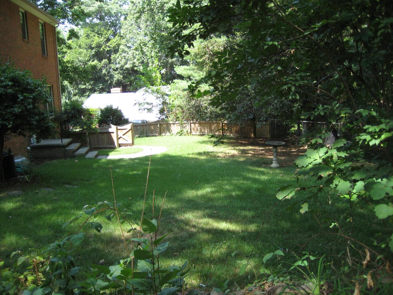 3813 Heatherton Road Southwest Roanoke, VA 24014 - Photo 7 of 7 Yard