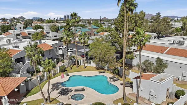 $299,900 | 850 South River Drive, Unit 1054, Tempe, AZ 85281