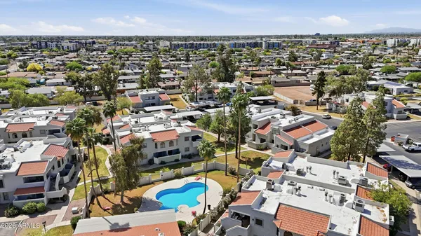 $299,900 | 850 South River Drive, Unit 1054, Tempe, AZ 85281