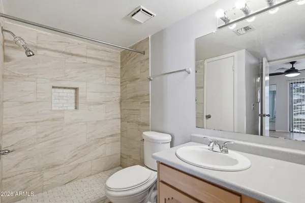 $299,900 | 850 South River Drive, Unit 1054, Tempe, AZ 85281