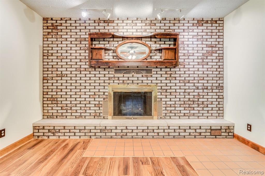 6166 Frith Road St. Clair, MI 48079 - Photo 21 of 42