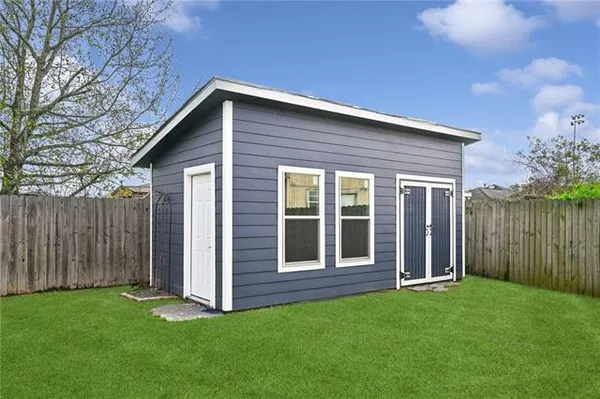 $340,000 | 5120 Fairfield Street, Metairie, LA 70006