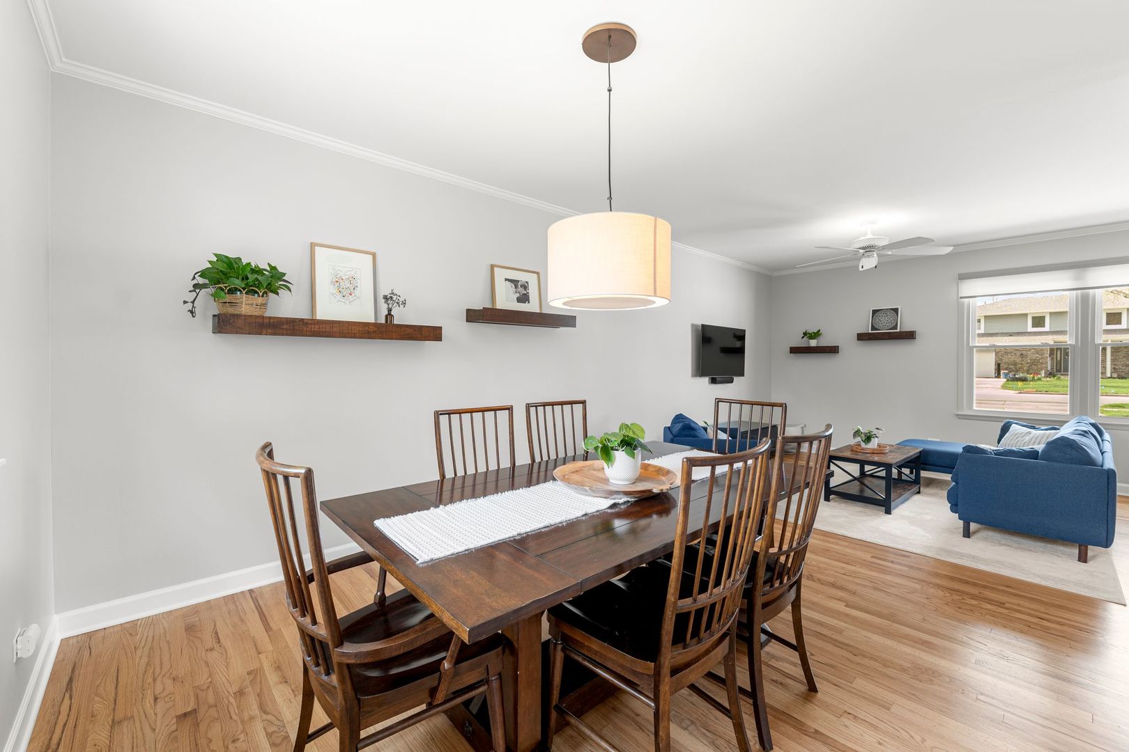 706 East Golf Road Libertyville, IL 60048 - Photo 11 of 34 Gallery Image 11
