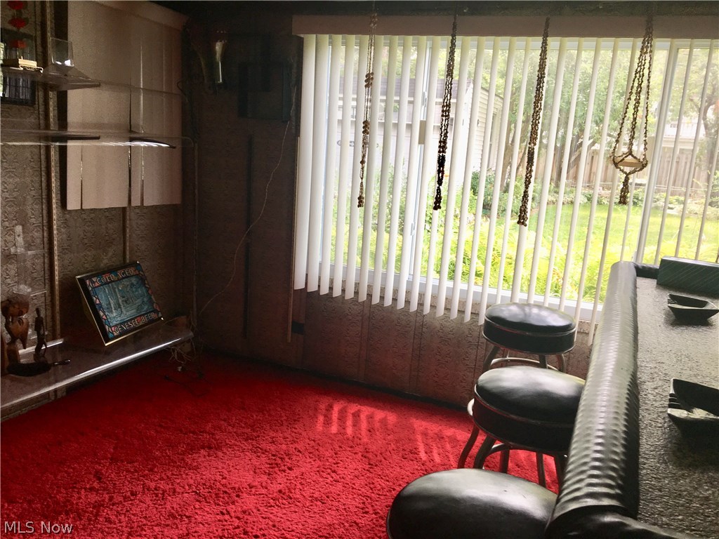 14200 Becket Road Cleveland, OH 44120 - Photo 7 of 10 ENTERTAINMENT AREA/REAR SUN ROOM