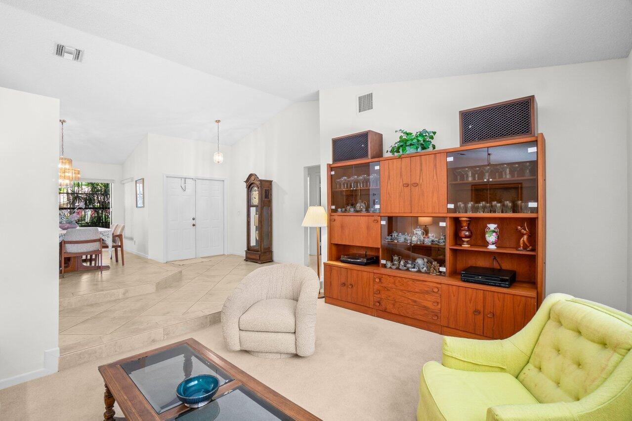 21820 Beachnut Drive Boca Raton, FL 33433 - Photo 18 of 38 019-21820BeachnutDrive-BocaRaton-FL-3343