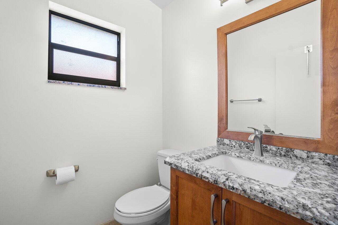 21820 Beachnut Drive Boca Raton, FL 33433 - Photo 20 of 38 021-21820BeachnutDrive-BocaRaton-FL-3343