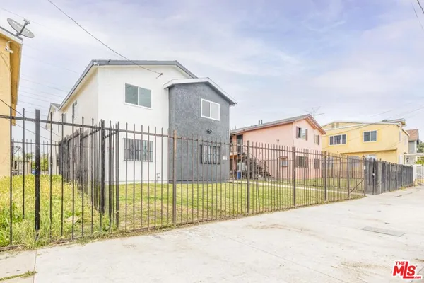 $1,289,000 | 1535 East 92nd Street, Los Angeles, CA 90002