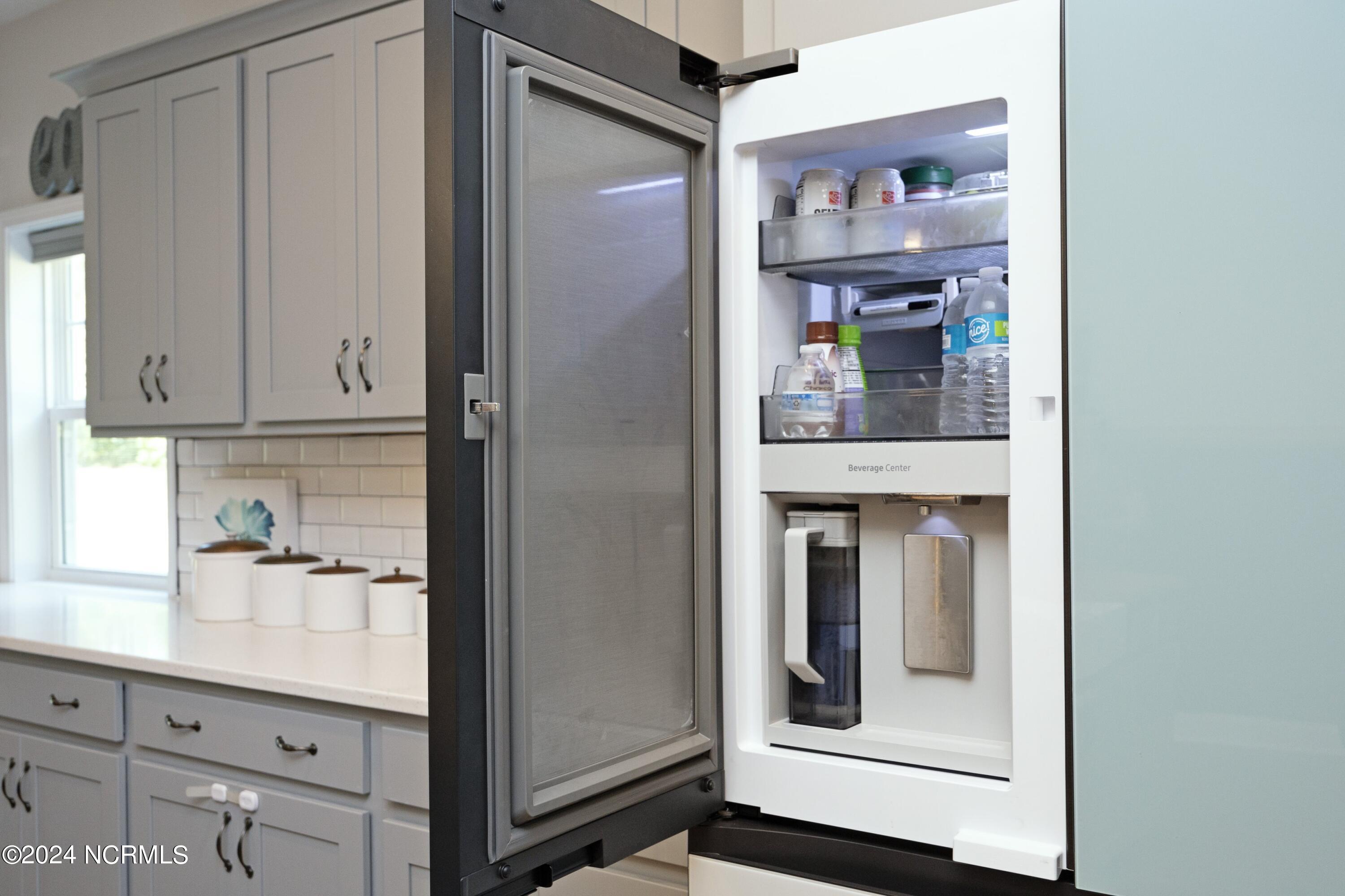 560 Valor Trail Cameron, NC 28326 - Photo 20 of 61 20DrinkFridge