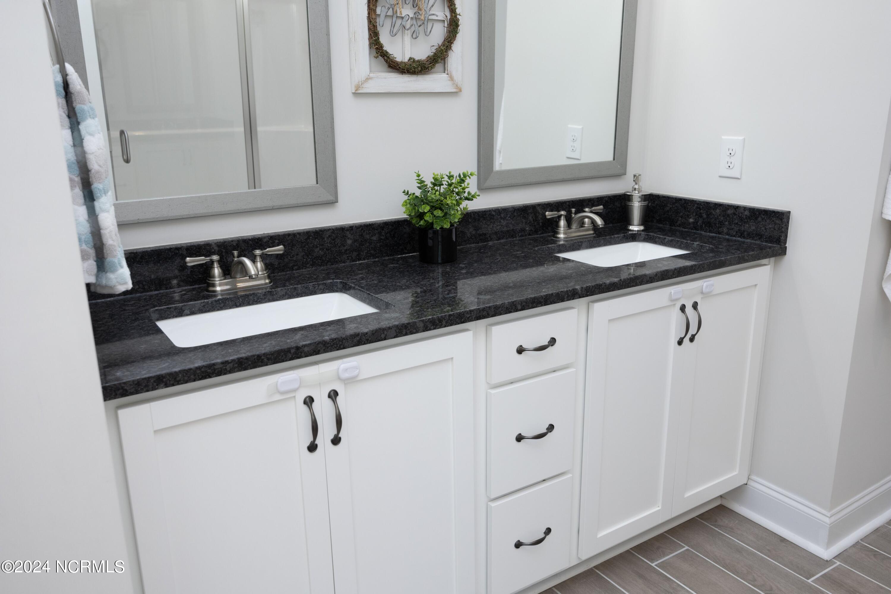 560 Valor Trail Cameron, NC 28326 - Photo 29 of 61 30BathDetail