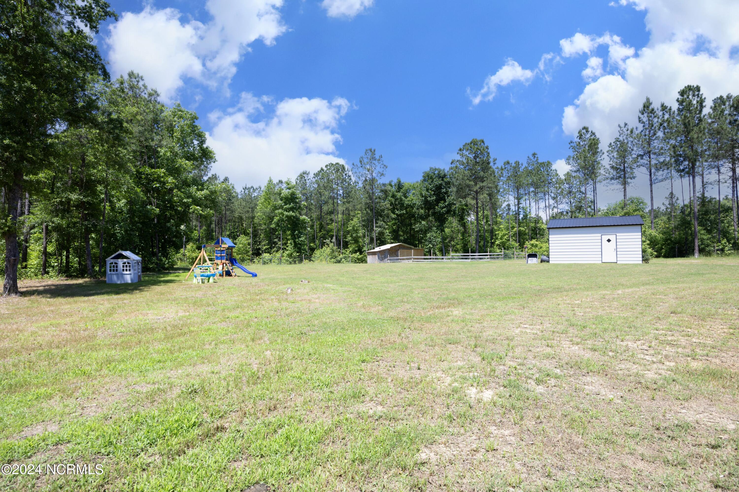 560 Valor Trail Cameron, NC 28326 - Photo 42 of 61 44Back