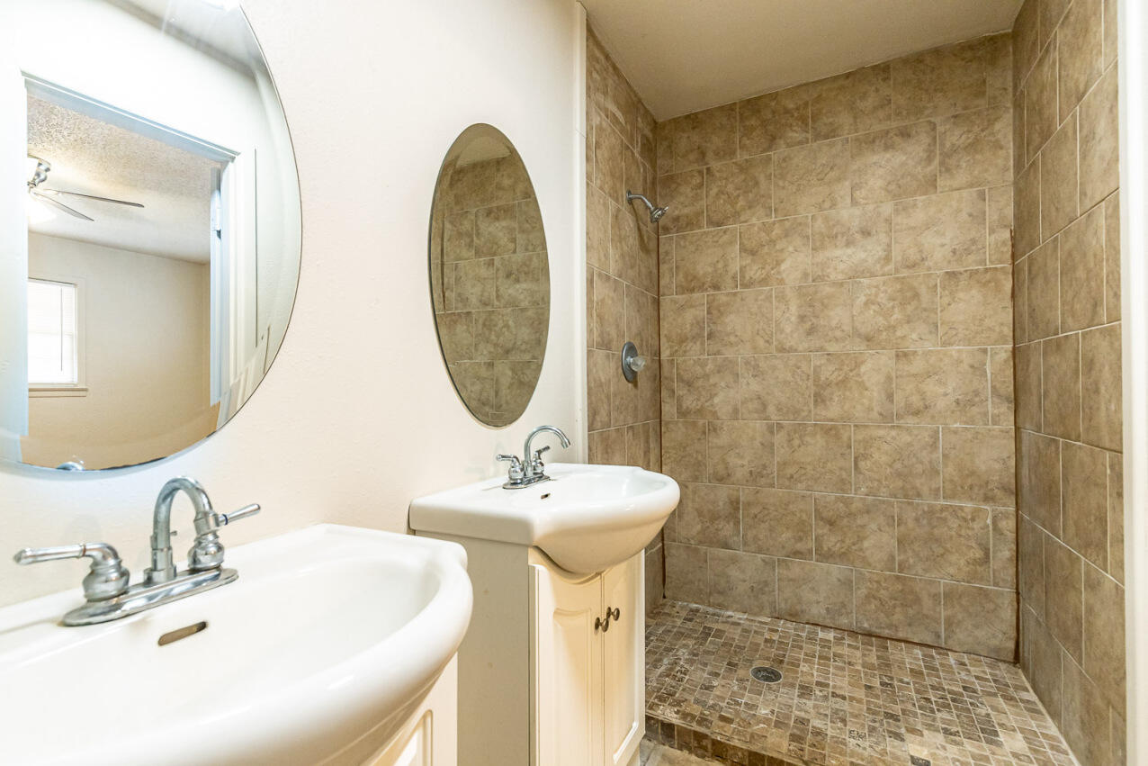 3609 42nd Street Lubbock, TX 79413 - Photo 16 of 17 16