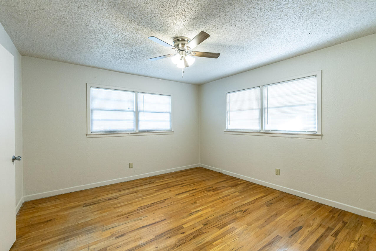 3609 42nd Street Lubbock, TX 79413 - Photo 9 of 17 9