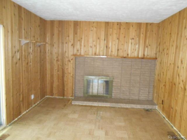 21814 Wick Road Taylor, MI 48180 - Photo 16 of 28 261-929760 Dining Rm (1).jpg