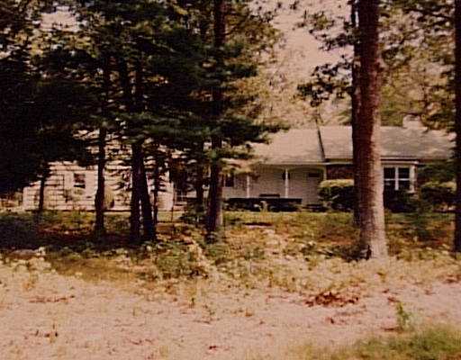 274 Westcott Road Scituate, RI 02857 - Photo 1 of 1 Exterior Front.