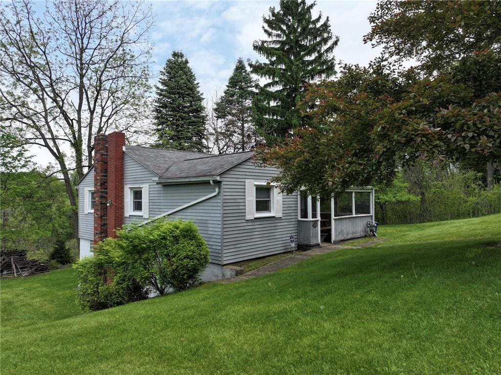 531 Laughlin Avenue Pittsburgh, PA 15210 - Photo 32 of 35