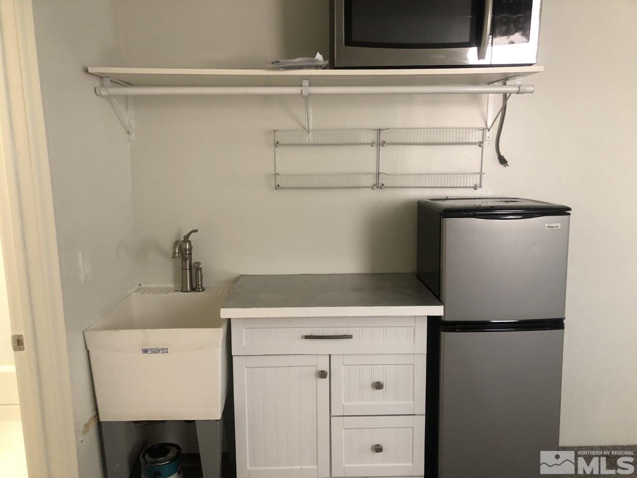 2065 Whitfield Way Reno, NV 89512 - Photo 8 of 21 Photo 8