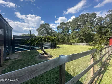 $649,999 | 2085 Main Highway, Arnaudville, LA 70512