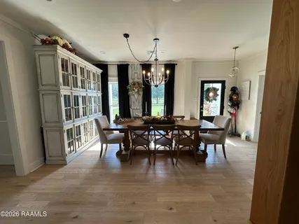 $649,999 | 2085 Main Highway, Arnaudville, LA 70512