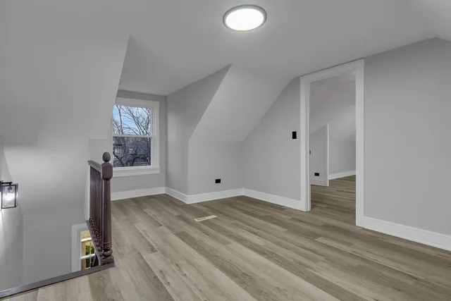 $600,000 | 31 Highway 45, Vernon Hills, IL 60061