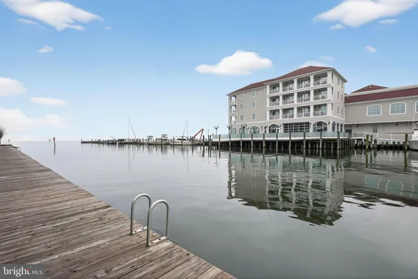 $899,000 | 8054 Windward Key Drive, Chesapeake Beach, MD 20732