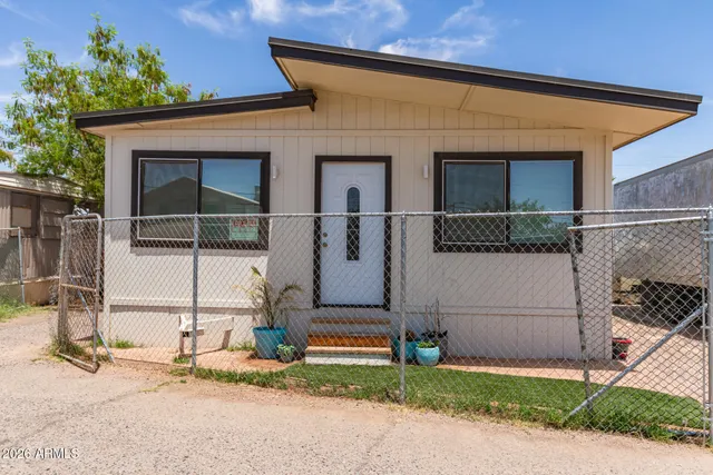 $100,000 | 6420 West Van Buren Street, Unit B4, Phoenix, AZ 85043