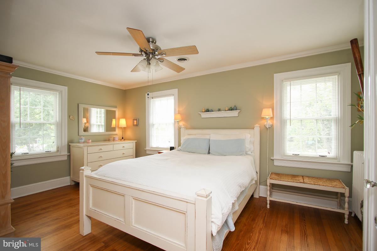 4401 River Road Northwest Washington, DC 20016 - Photo 15 of 30 Bedroom (Master)