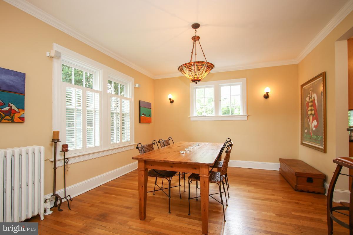 4401 River Road Northwest Washington, DC 20016 - Photo 8 of 30 Interior (General)