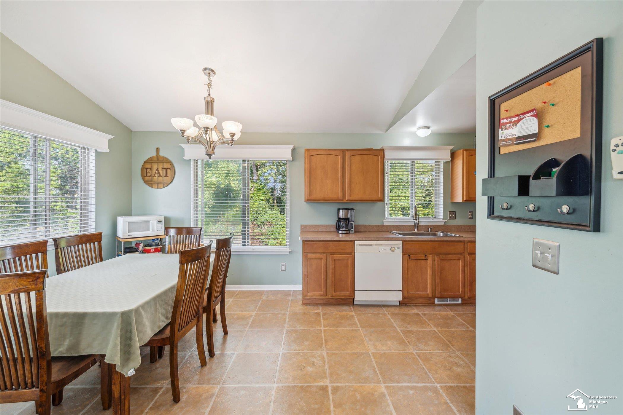 4055 Stone Post Road Newport, MI 48166 - Photo 19 of 41