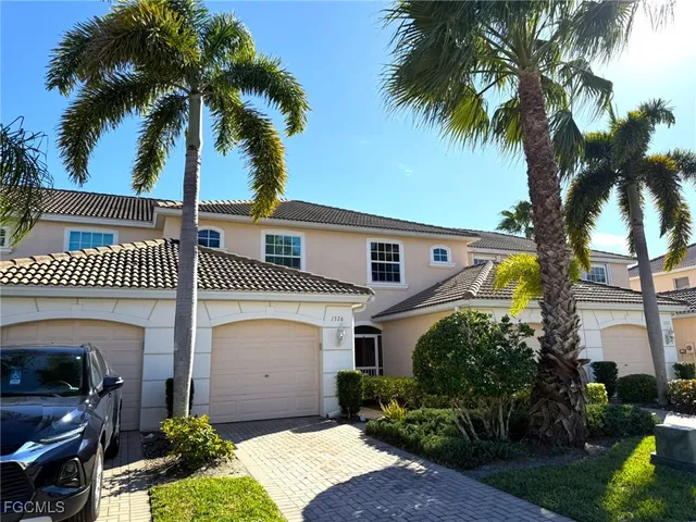 $214,900 | 1376 Weeping Willow Court, Cape Coral, FL 33909