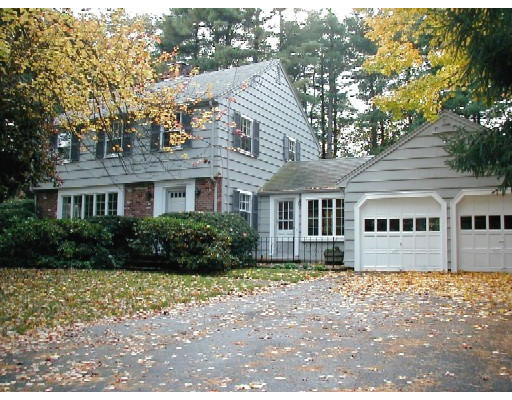 11 Old Farm Road Wayland, MA 01778 - Photo 1 of 1 Gallery Image 1