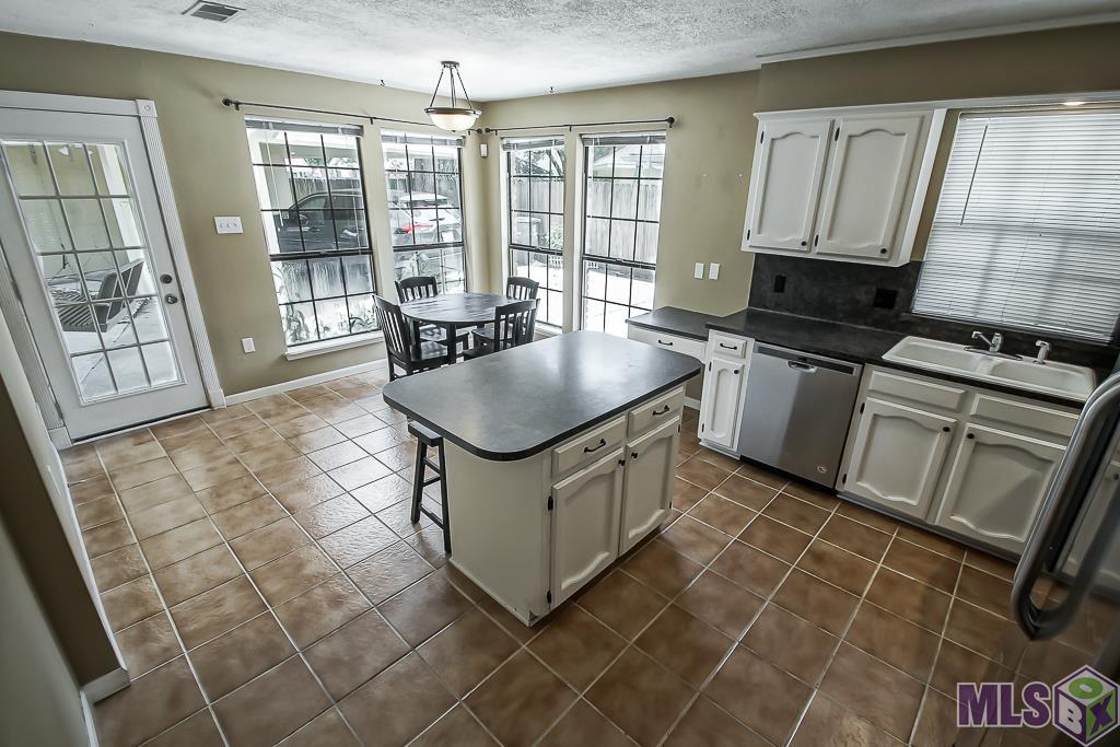 3965 Country View Drive Baton Rouge, LA 70817 - Photo 14 of 18 Gallery Image 14