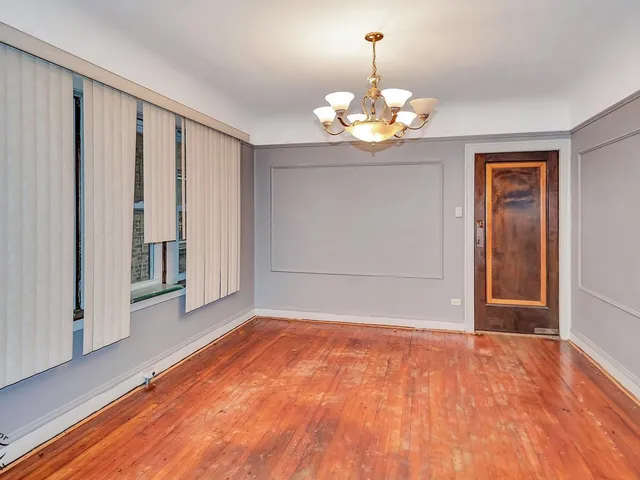 $325,000 | 9534 South Bishop Street, Chicago, IL 60643