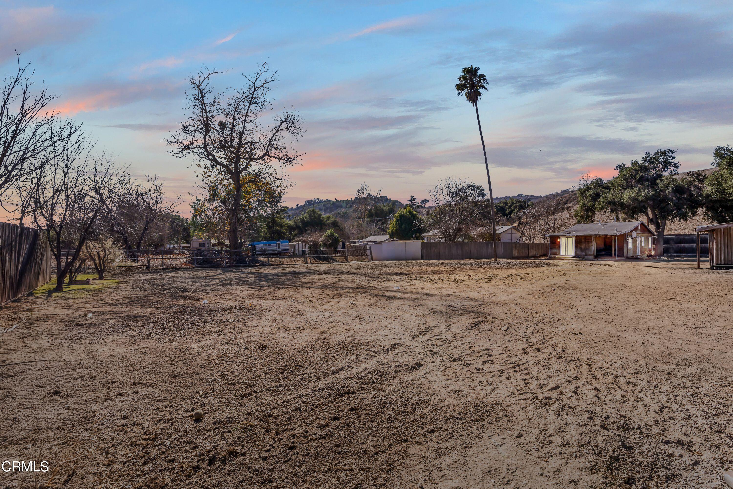 10482 Santa Ana Road Oak View, CA 93022 - Photo 4 of 25 29 Remove objects in black and twilight