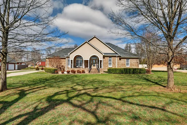 $549,900 | 19 Hancock Road, Fayetteville, TN 37334