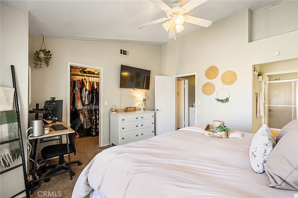 28146 Seco Canyon Road, Unit 64 Saugus, CA 91350 - Photo 20 of 36