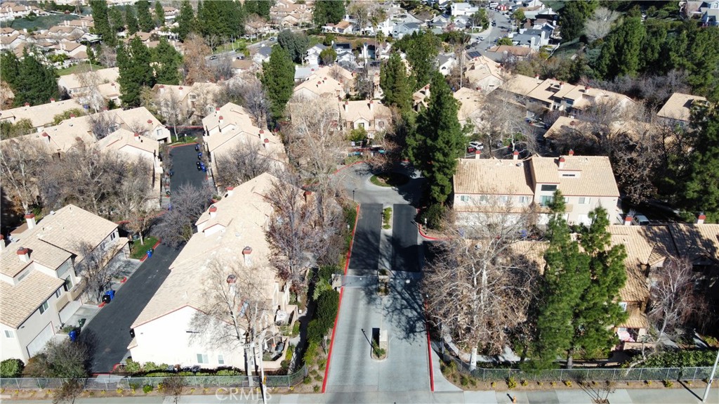 28146 Seco Canyon Road, Unit 64 Saugus, CA 91350 - Photo 31 of 36 Copper Hill Entrance