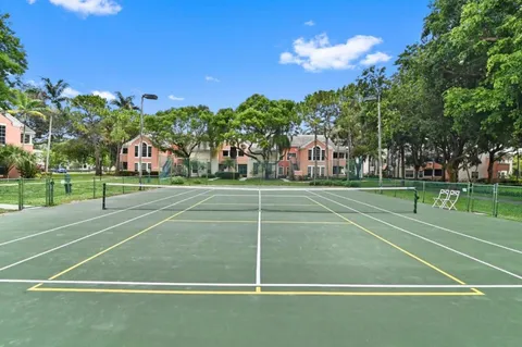 $2,500 | 1055 Crystal Way, Unit J, Delray Beach, FL 33444