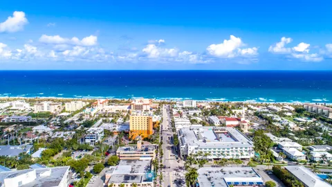 $2,500 | 1055 Crystal Way, Unit J, Delray Beach, FL 33444