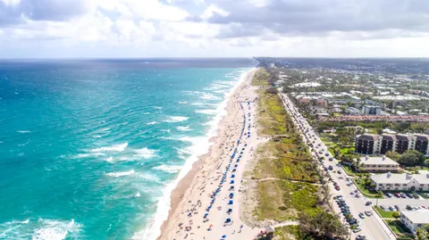 $2,500 | 1055 Crystal Way, Unit J, Delray Beach, FL 33444