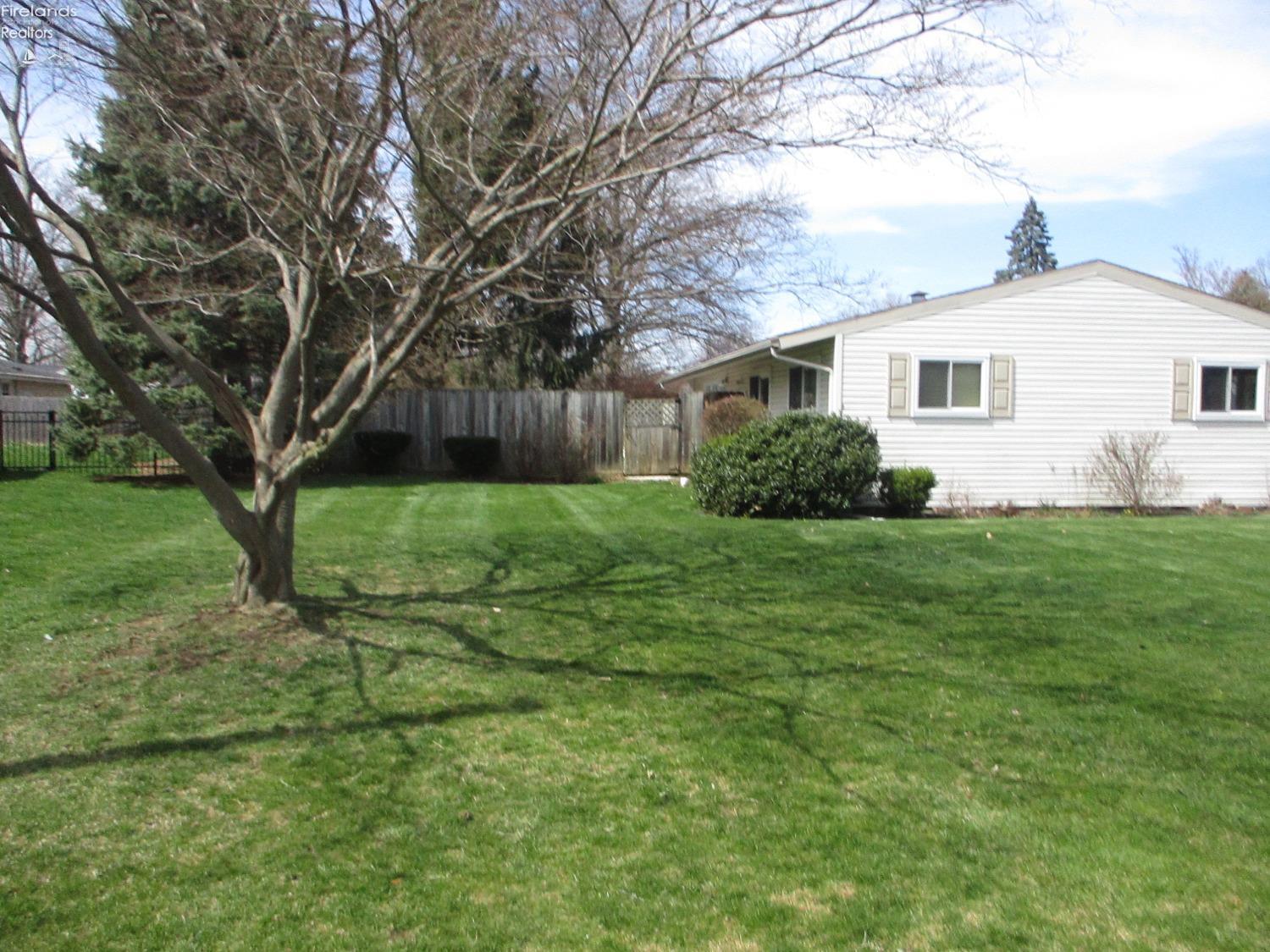 1205 Madison Road Fostoria, OH 44830 - Photo 22 of 23 Gallery Image 22
