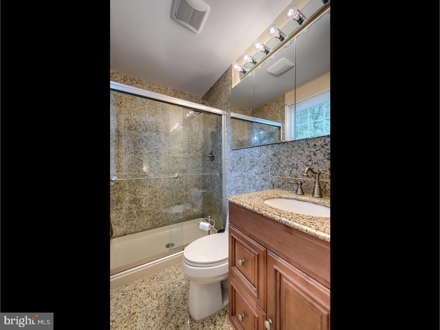 104 Wilson Circle Exton, PA 19341 - Photo 15 of 25 Bathroom