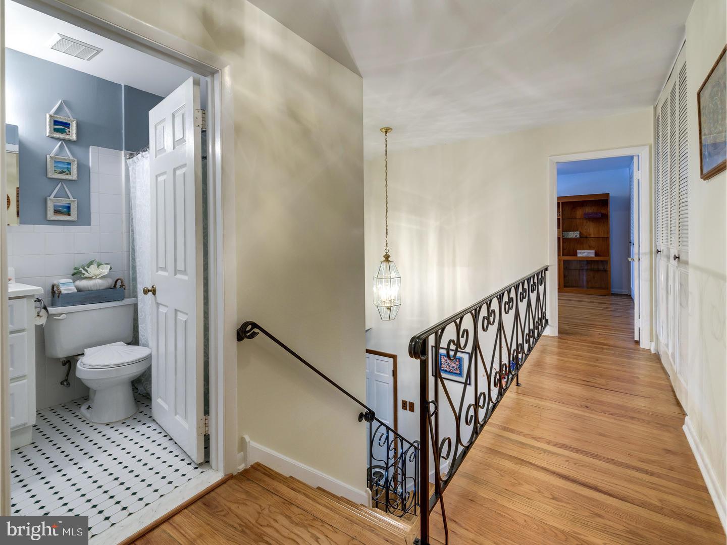 104 Wilson Circle Exton, PA 19341 - Photo 16 of 25 Hallway