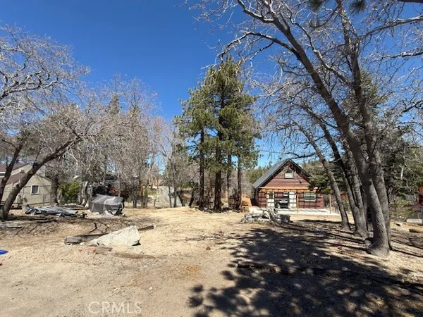 $459,000 | 32983 Canyon Drive, Green Valley Lake, CA 92341