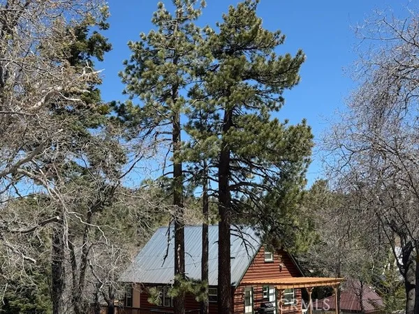 $459,000 | 32983 Canyon Drive, Green Valley Lake, CA 92341