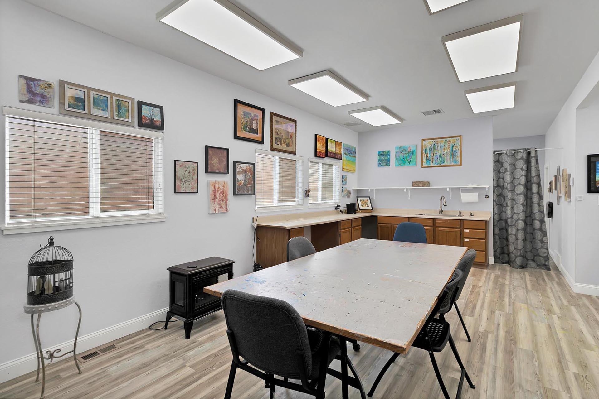 825 Rood Avenue Grand Junction, CO 81501 - Photo 6 of 30 Gallery Image 6