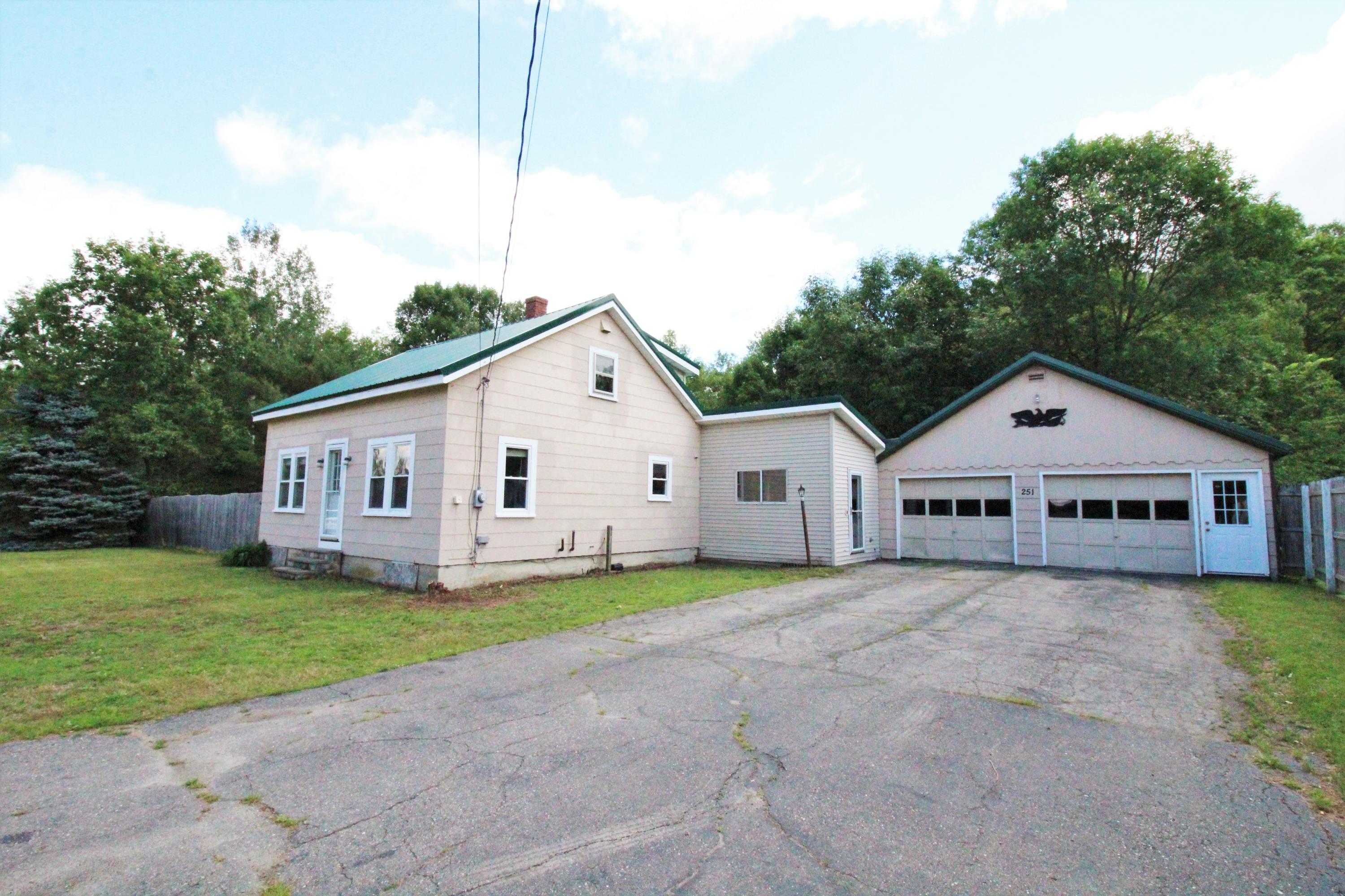 251 Main Road Milford, ME 04461 - Photo 3 of 51 IMG_7019